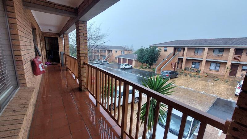 2 Bedroom Property for Sale in Sonstraal Heights Western Cape